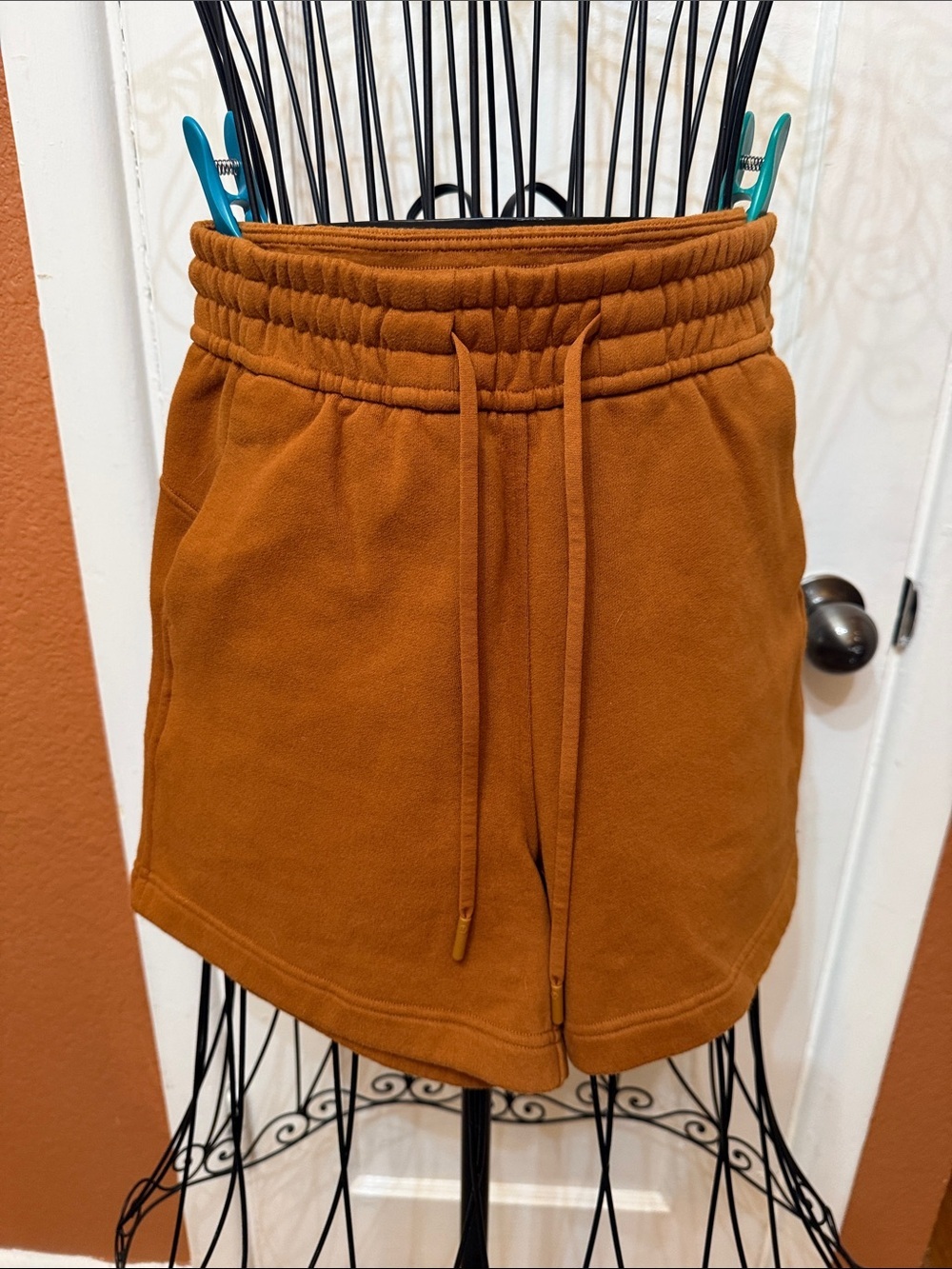lululemon athletica Drawstring Shorts in Rust Orange